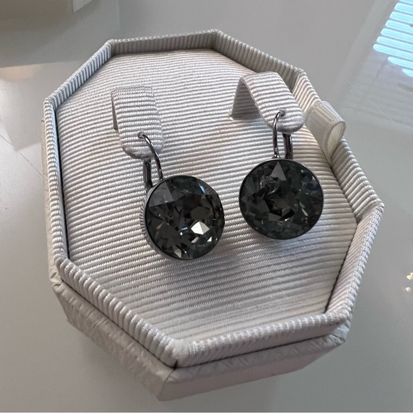 Swarovski Jewelry - SWAROVSKI | Grey black rhinestone hanging gorgeous crystal statement earring